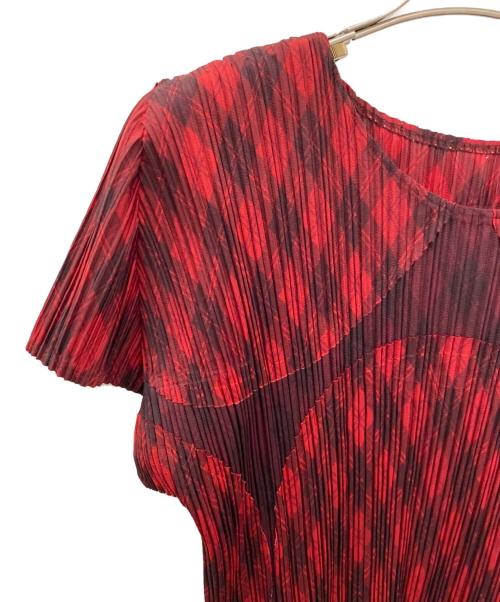 PLEATS PLEASE（プリーツプリーズ）PLEATS PLEASE (プリーツプリーズ) 半袖カットソー レッド サイズ:3の古着・服飾アイテム