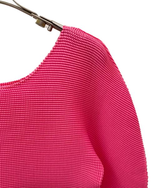 me ISSEY MIYAKE（ミーイッセイ ミヤケ）me ISSEY MIYAKE (ミーイッセイ ミヤケ) 半袖カットソー ピンク サイズ:Freeの古着・服飾アイテム