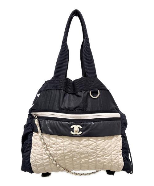 CHANEL（シャネル）CHANEL (シャネル) The Sea Nylon Backpack/ココマークナイロンバッグパック ブラック×ホワイトの古着・服飾アイテム