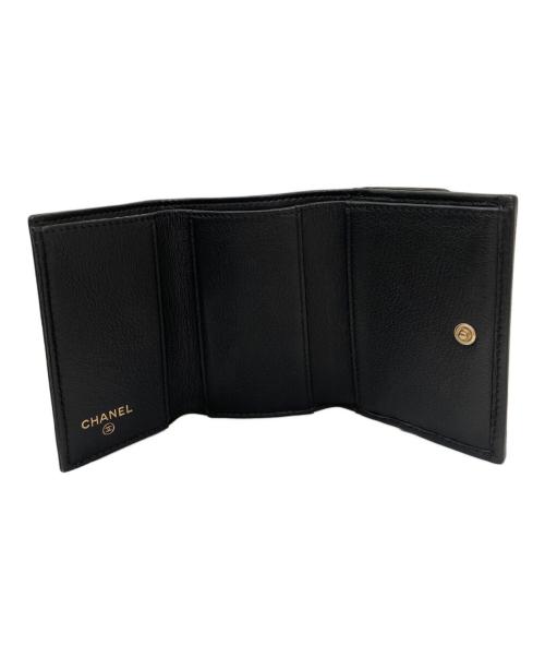 CHANEL（シャネル）CHANEL (シャネル) コンパクトウォレット ブラックの古着・服飾アイテム