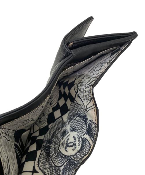 CHANEL（シャネル）CHANEL (シャネル) コンパクトウォレット ブラックの古着・服飾アイテム