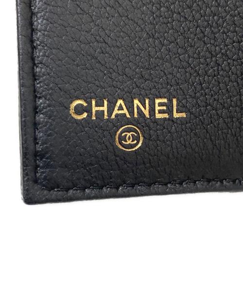 CHANEL（シャネル）CHANEL (シャネル) コンパクトウォレット ブラックの古着・服飾アイテム