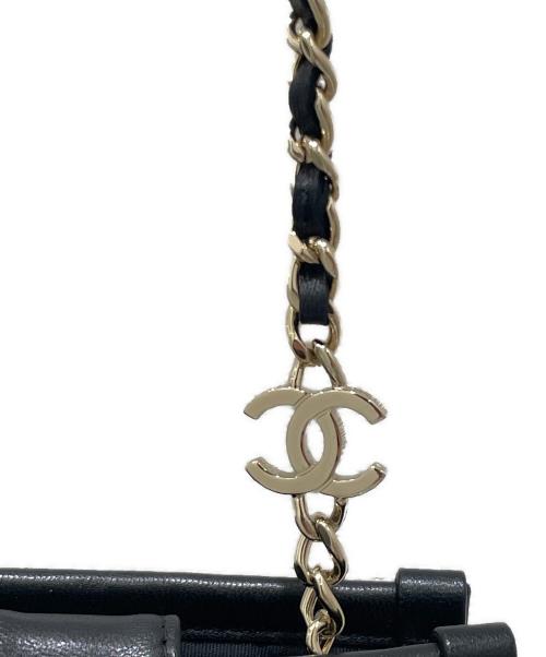 CHANEL（シャネル）CHANEL (シャネル) クリアチェーンポーチ ブラックの古着・服飾アイテム
