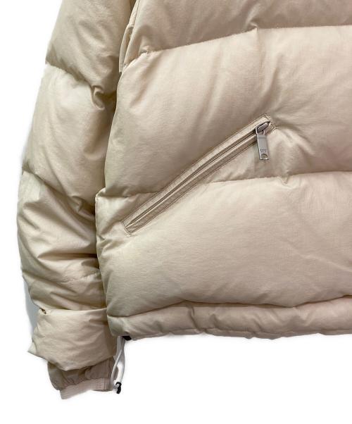 STAMMBAUM（シュタンバウム）STAMMBAUM (シュタンバウム) OLMETEX SHORT DOWN JACKET ベージュ サイズ:Freeの古着・服飾アイテム