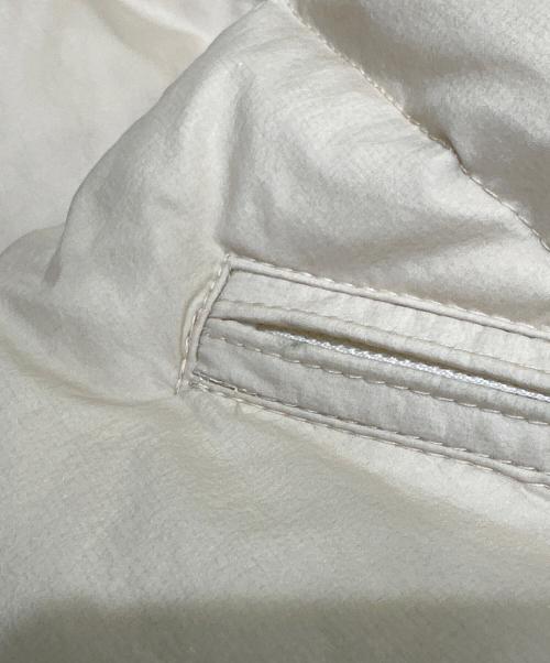 STAMMBAUM（シュタンバウム）STAMMBAUM (シュタンバウム) OLMETEX SHORT DOWN JACKET ベージュ サイズ:Freeの古着・服飾アイテム