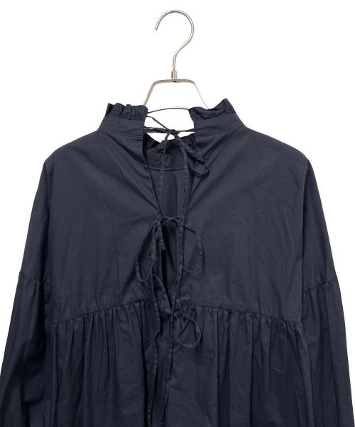 ESTNATION（エストネーション）ESTNATION (エストネーション) コットンフリルカラーブラウス ネイビー サイズ:36の古着・服飾アイテム