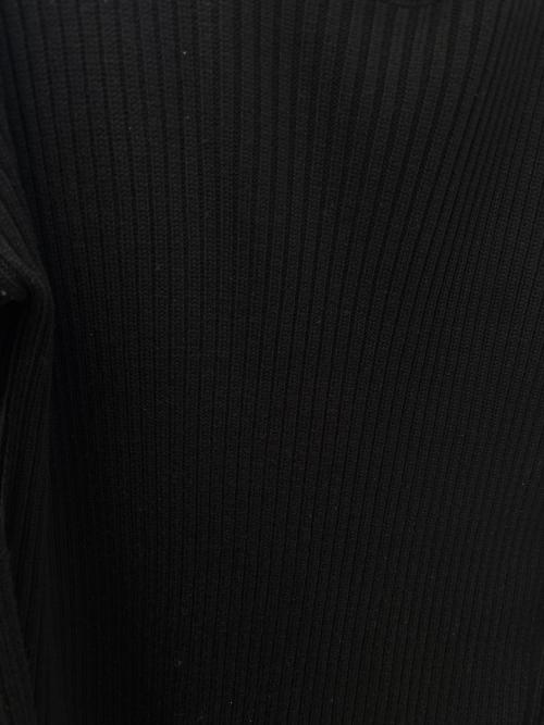 MM6 Maison Margiela（エムエムシックスメゾンマルジェラ）MM6 Maison Margiela (エムエムシックスメゾンマルジェラ) タートルネックニット ブラック サイズ:Mの古着・服飾アイテム
