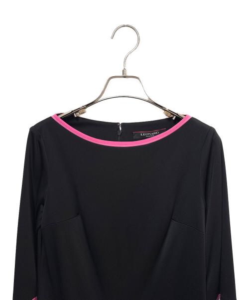 LEONARD（レオナール）LEONARD (レオナール) 花柄ワンピース ブラック×ピンク サイズ:34の古着・服飾アイテム