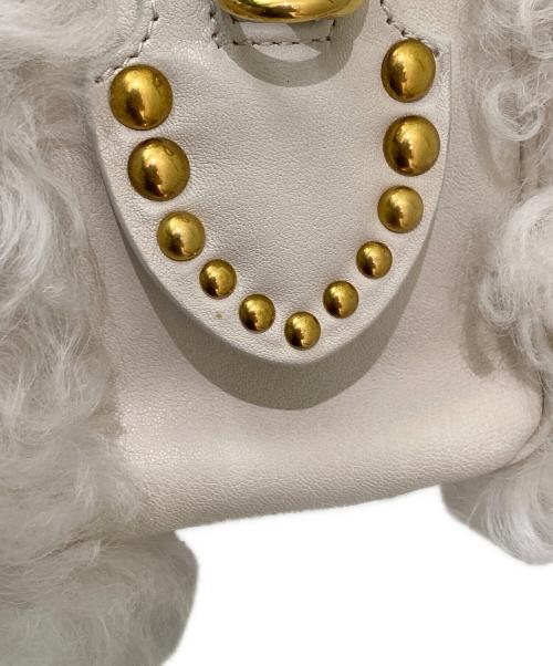 MIU MIU（ミュウミュウ）MIU MIU (ミュウミュウ) ハンドバッグ アイボリーの古着・服飾アイテム