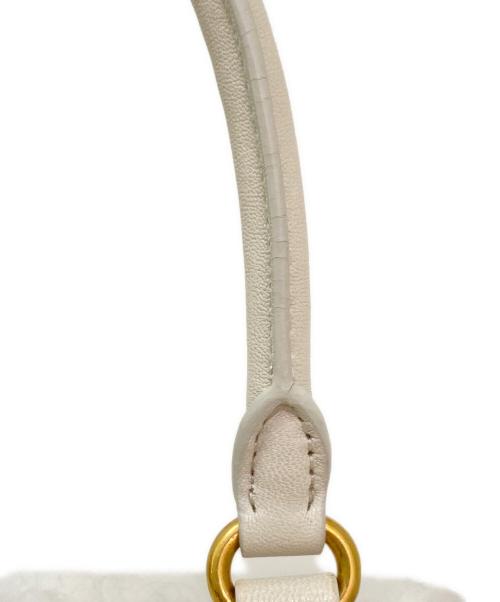 MIU MIU（ミュウミュウ）MIU MIU (ミュウミュウ) ハンドバッグ アイボリーの古着・服飾アイテム