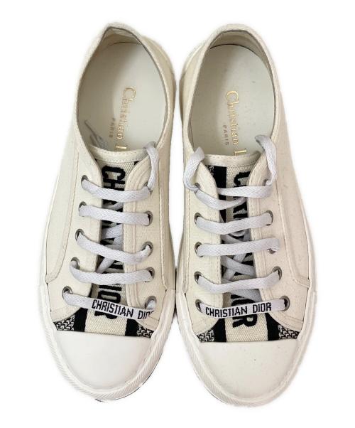 Christian Dior（クリスチャン ディオール）Christian Dior (クリスチャン ディオール) WALK'N'DIOR キャンバス スニーカー ホワイト サイズ:36の古着・服飾アイテム