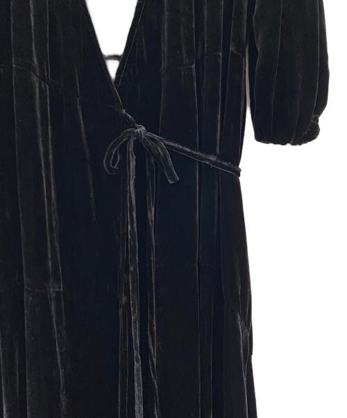 GANNI（ガニー）GANNI (ガニー) ベルベッドラップワンピース ブラック サイズ:36の古着・服飾アイテム