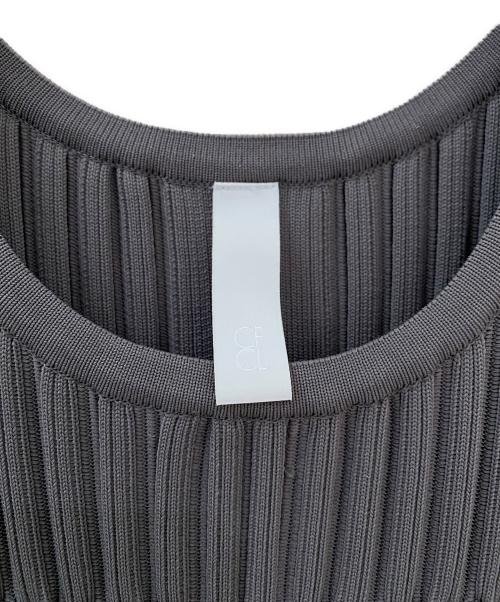 CFCL（シーエフシーエル）CFCL (シーエフシーエル) FLUTED SLEEVELESS MERMAID DRESS グレー サイズ:3の古着・服飾アイテム