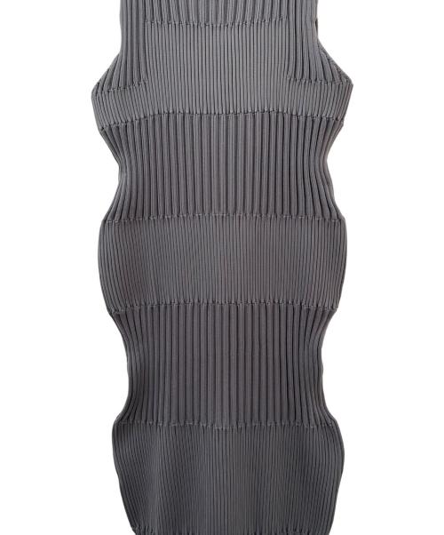 CFCL（シーエフシーエル）CFCL (シーエフシーエル) FLUTED SLEEVELESS MERMAID DRESS グレー サイズ:3の古着・服飾アイテム