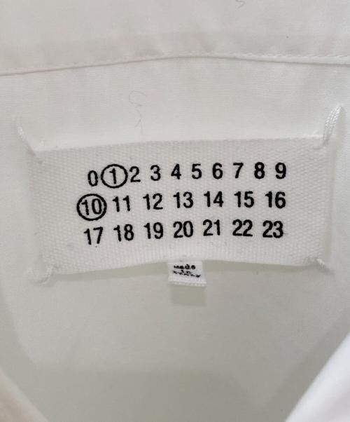 Maison Margiela（メゾンマルジェラ）Maison Margiela (メゾンマルジェラ) スライトリーシャイニーシャツ ホワイト サイズ:38の古着・服飾アイテム