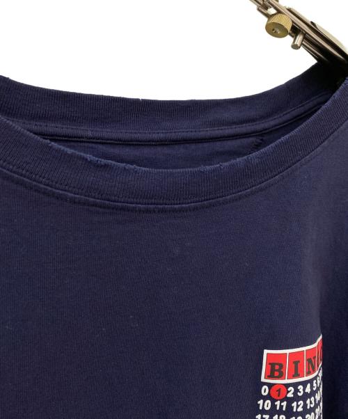 Maison Margiela（メゾンマルジェラ）Maison Margiela (メゾンマルジェラ) ダメージ加工 BINGO Tシャツ ネイビー サイズ:Mの古着・服飾アイテム