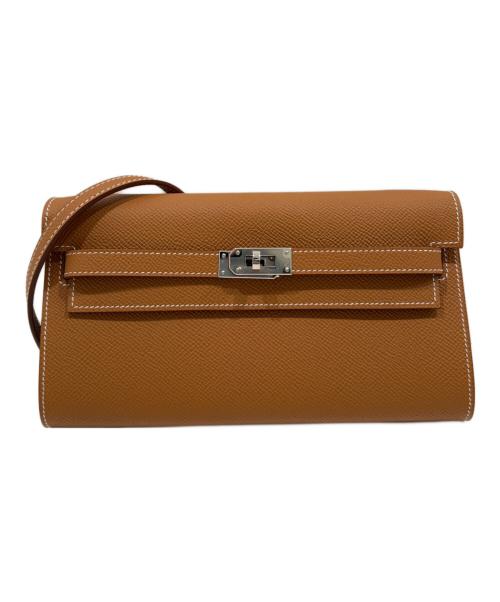 HERMES（エルメス）HERMES (エルメス) Kelly to go Wallet Bag/ケリトゥーゴー/エトゥープ/ヴォーエプソン/シルバー金具/W刻印：2024年製 ゴールドの古着・服飾アイテム