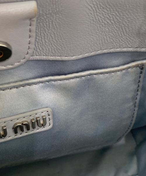 MIU MIU（ミュウミュウ）MIU MIU (ミュウミュウ) ナッパクリスタルマテラッセレザーバッグ スカイブルーの古着・服飾アイテム