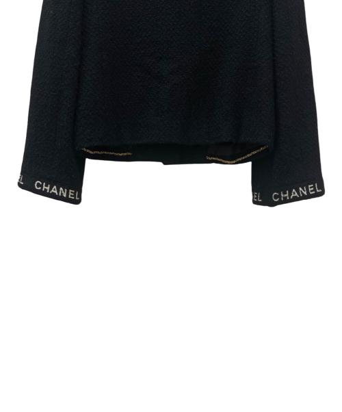 CHANEL（シャネル）CHANEL (シャネル) 95A P05ココボタン ロゴ ツイード ジャケット ブラック サイズ:38の古着・服飾アイテム