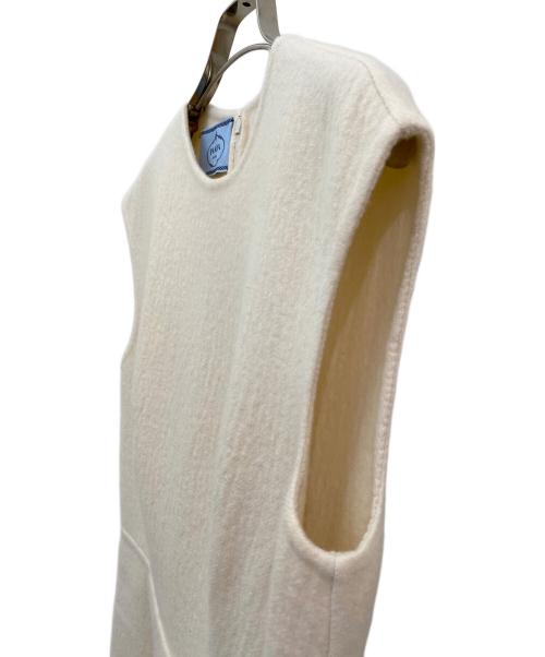 PRADA（プラダ）PRADA (プラダ) ノースリーブワンピース アイボリー サイズ:40Sの古着・服飾アイテム