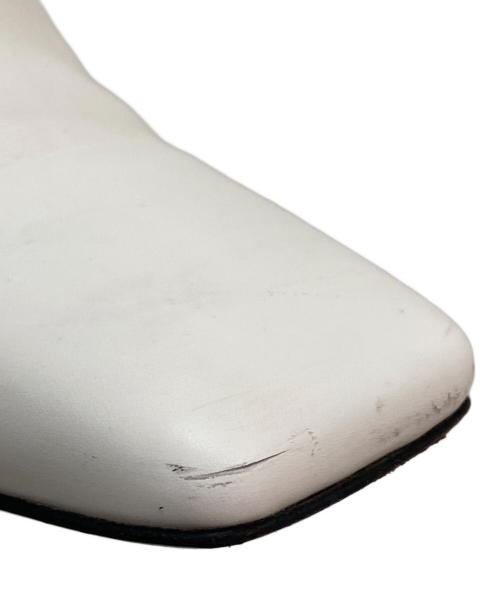 VALENTINO（ヴァレンティノ）VALENTINO (ヴァレンティノ) スクエアブーツ アイボリー サイズ:35の古着・服飾アイテム