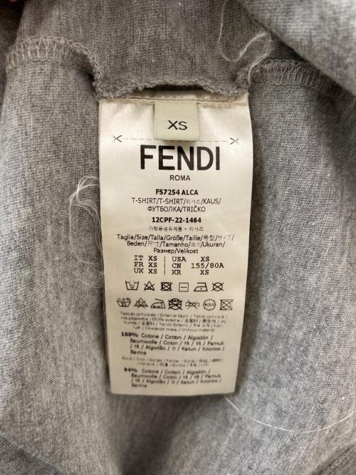 FENDI（フェンディ）FENDI (フェンディ) ロゴ刺繍 コットン クルーネック カットソー グレー サイズ:XSの古着・服飾アイテム