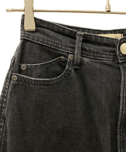 YANUK（ヤヌーク）YANUK (ヤヌーク) デニムパンツ ブラック サイズ:24の古着・服飾アイテム