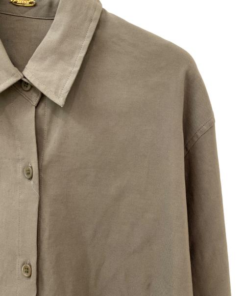 MUSE de Deuxieme Classe（ミューズ ドゥーズィエム クラス）MUSE de Deuxieme Classe (ミューズ ドゥーズィエム クラス) STRETCH TWILL CACHE シャツ カーキ サイズ:Fの古着・服飾アイテム