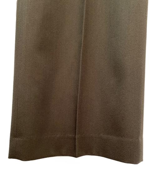 EVERYDAY I LIKE.（エヴリデイ アイ ライク）EVERYDAY I LIKE. (エヴリデイ アイ ライク) Clean Tuck パンツ 1 カーキ サイズ:34の古着・服飾アイテム