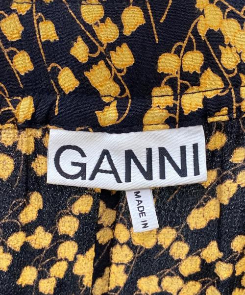 GANNI（ガニー）GANNI (ガニー) 総柄フレアスカート イエロー×ブラック サイズ:34の古着・服飾アイテム