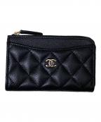 CHANELシャネル）の古着「クラシック ジップ カードケース」｜ブラック