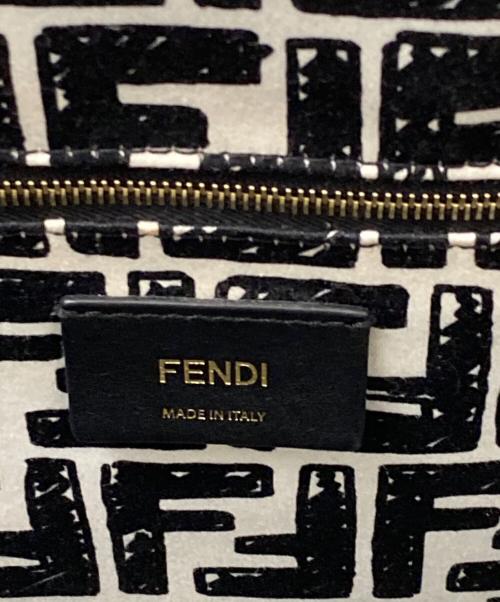FENDI（フェンディ）FENDI (フェンディ) カルフォルニアスカイトートバッグ ホワイトの古着・服飾アイテム