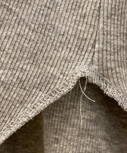 Hello.bonjour!（ハローボンジュール）Hello.bonjour! (ハローボンジュール) RIB LONGSLEEVE T-SHIRT ベージュ サイズ:-の古着・服飾アイテム