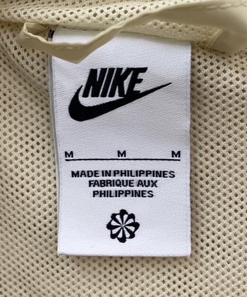 NIKE（ナイキ）NIKE (ナイキ) NSW HE WR ウーブン フーディ ジャケット ベージュ サイズ:Mの古着・服飾アイテム
