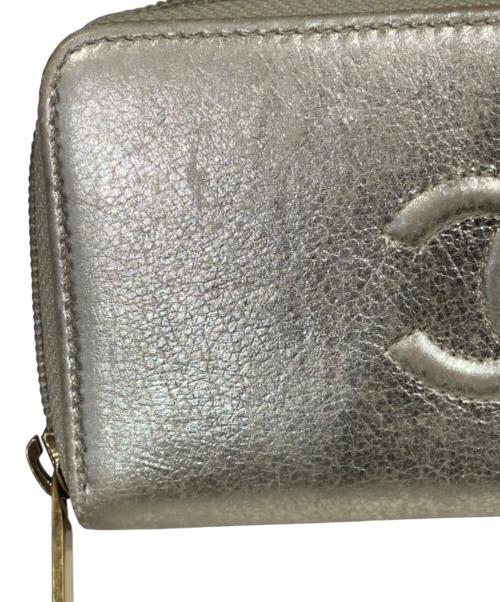 CHANEL（シャネル）CHANEL (シャネル) ココマーク コンパクトウォレット ゴールドの古着・服飾アイテム