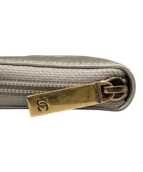 CHANEL（シャネル）CHANEL (シャネル) ココマーク コンパクトウォレット ゴールドの古着・服飾アイテム