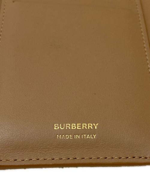 BURBERRY（バーバリー）BURBERRY (バーバリー) TBフォールディングウォレット ブラウンの古着・服飾アイテム