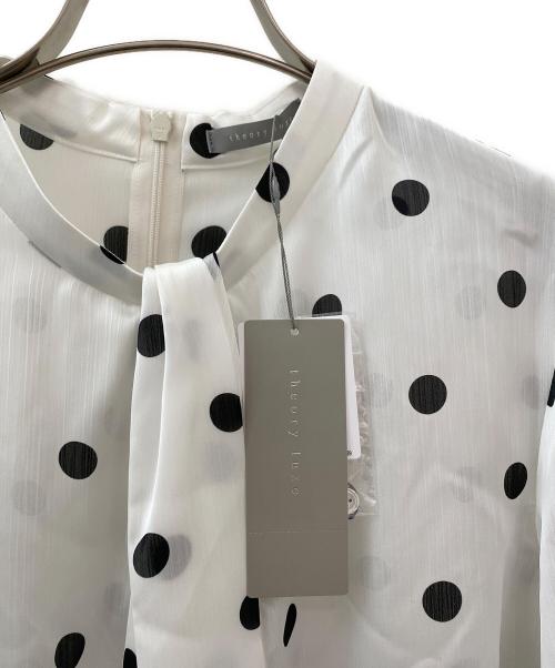 theory luxe（セオリーリュクス）theory luxe (セオリーリュクス) ラッフルタイネックブラウス ホワイト サイズ:38の古着・服飾アイテム