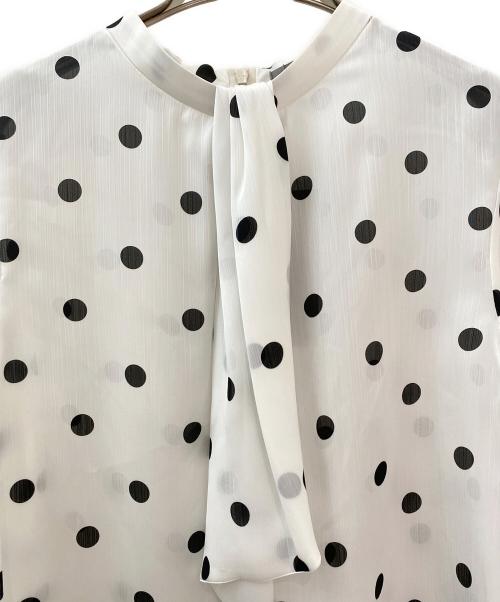 theory luxe（セオリーリュクス）theory luxe (セオリーリュクス) ラッフルタイネックブラウス ホワイト サイズ:38の古着・服飾アイテム