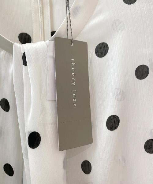 theory luxe（セオリーリュクス）theory luxe (セオリーリュクス) ラッフルタイネックブラウス ホワイト サイズ:38の古着・服飾アイテム