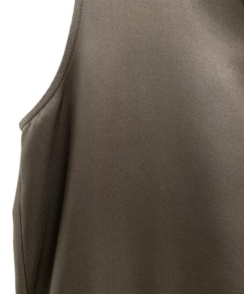 raspail（ラスパイユ）raspail (ラスパイユ) シルク ノースリーブブラウス カーキ サイズ:Freeの古着・服飾アイテム