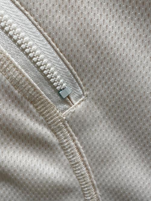 CHANEL（シャネル）CHANEL (シャネル) 04P スポーツライン ジップデザイン スカート アイボリー サイズ:36の古着・服飾アイテム