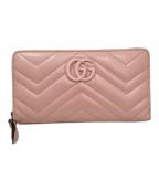 GUCCIグッチ）の古着「GGマーモント ジップアラウンドウォレット」｜ピンク