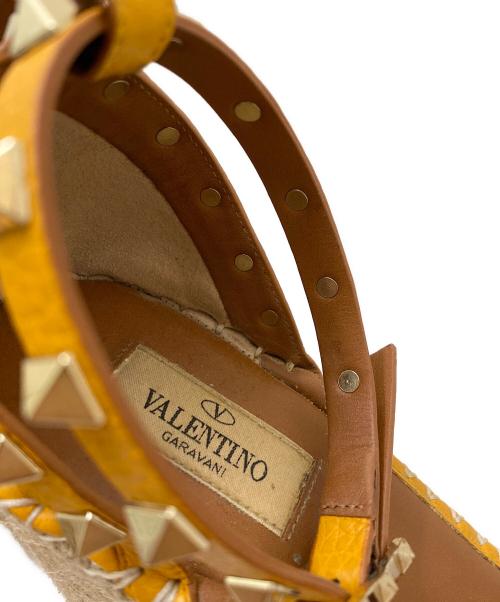 VALENTINO GARAVANI（ヴァレンティノ・ガラヴァーニ）VALENTINO GARAVANI (ヴァレンティノ・ガラヴァーニ) ウェッジソールサンダル イエロー サイズ:40の古着・服飾アイテム