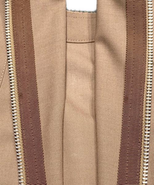 sacai（サカイ）sacai (サカイ) ノースリーブブラウス ベージュ サイズ:2の古着・服飾アイテム