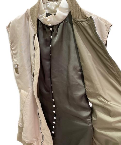 sacai（サカイ）sacai (サカイ) MA-1レイヤードワンピースベスト ベージュ サイズ:1の古着・服飾アイテム