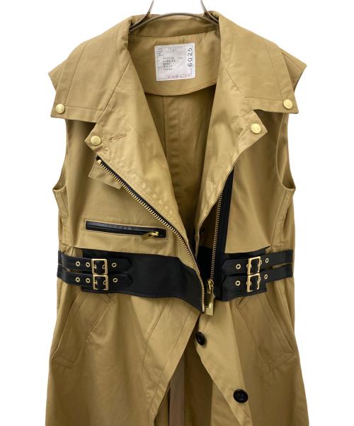 sacai（サカイ）sacai (サカイ) ノースリーブライダーストレンチコート ベージュ サイズ:1の古着・服飾アイテム