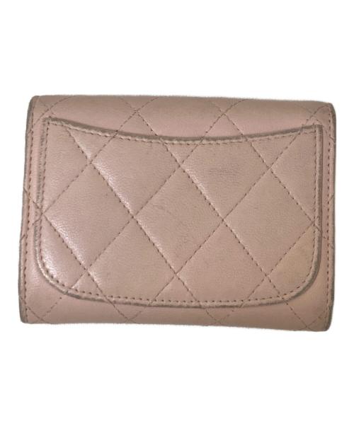 CHANEL（シャネル）CHANEL (シャネル) マトラッセコンパクトウォレット ピンクの古着・服飾アイテム