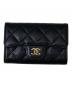 CHANEL（シャネル）の古着「クラシック フラップ カード ケース」｜ブラック