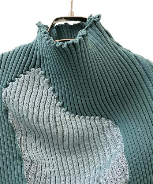 ISSEY MIYAKE（イッセイミヤケ）ISSEY MIYAKE (イッセイミヤケ) NUDE SHIRT リブ ニット カットソー グリーン サイズ:2の古着・服飾アイテム